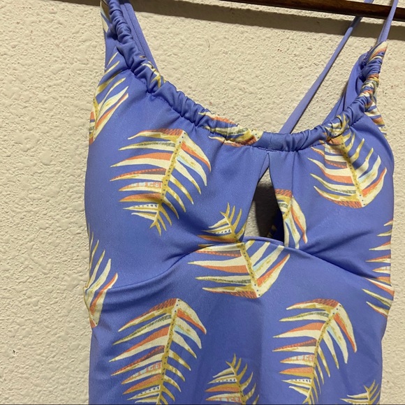 Patagonia Glassy Dawn Tankini Top Small NWT - Picture 8 of 9